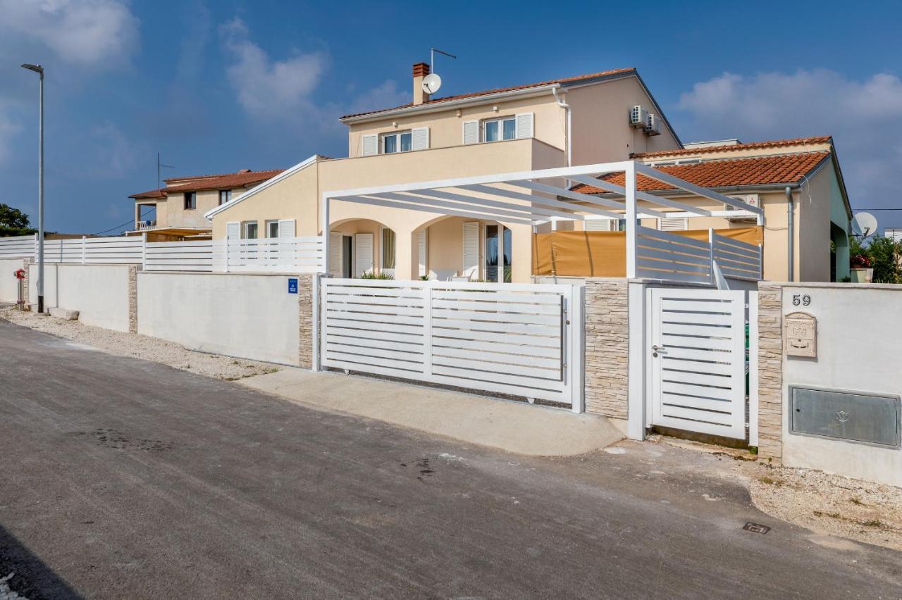PUY Villa Ostone מראה חיצוני תמונה