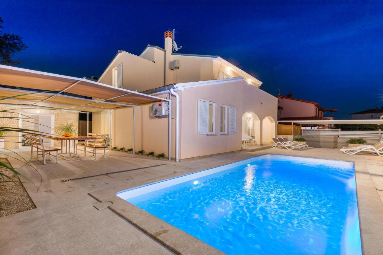 PUY Villa Ostone מראה חיצוני תמונה