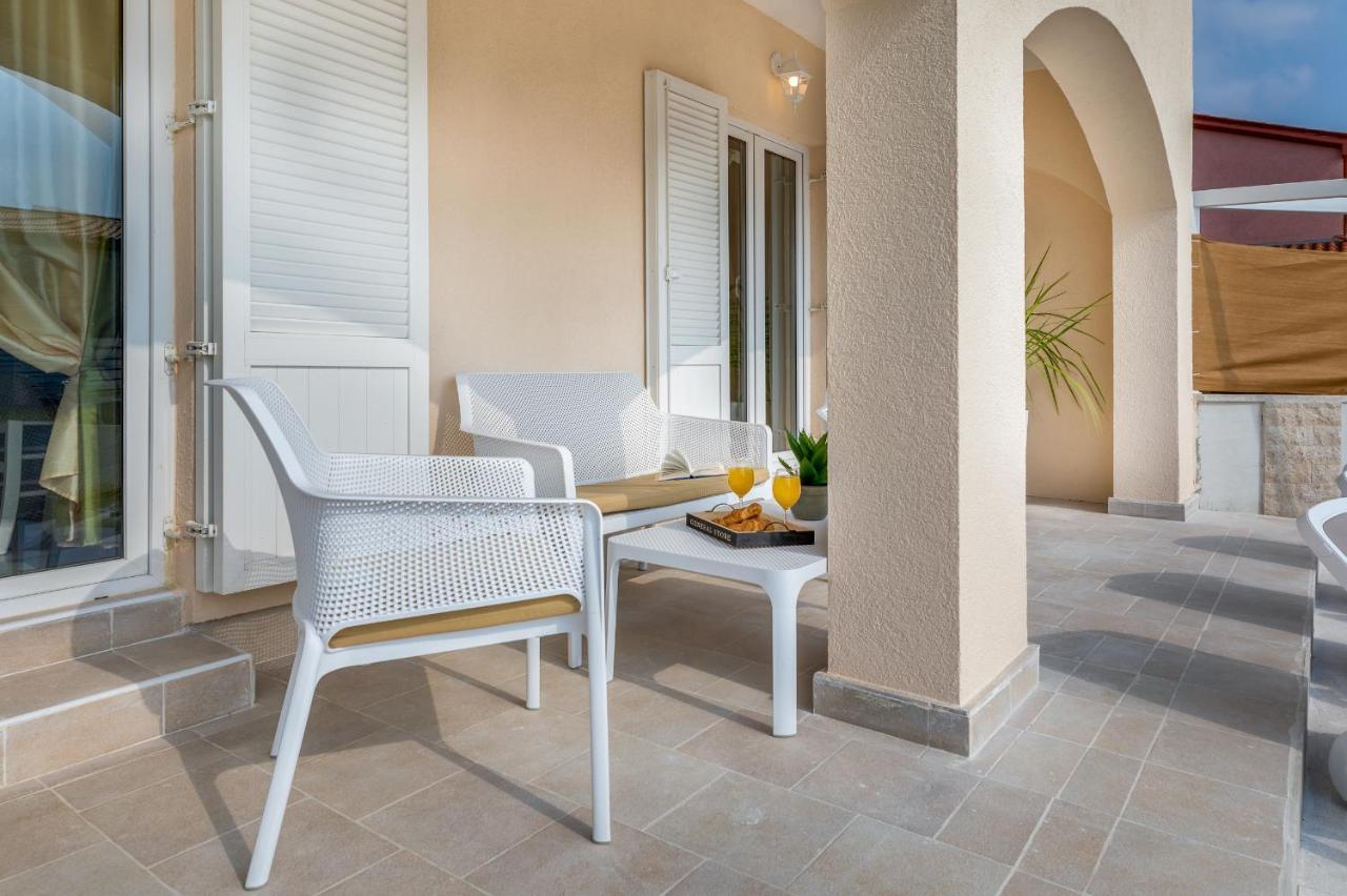PUY Villa Ostone מראה חיצוני תמונה