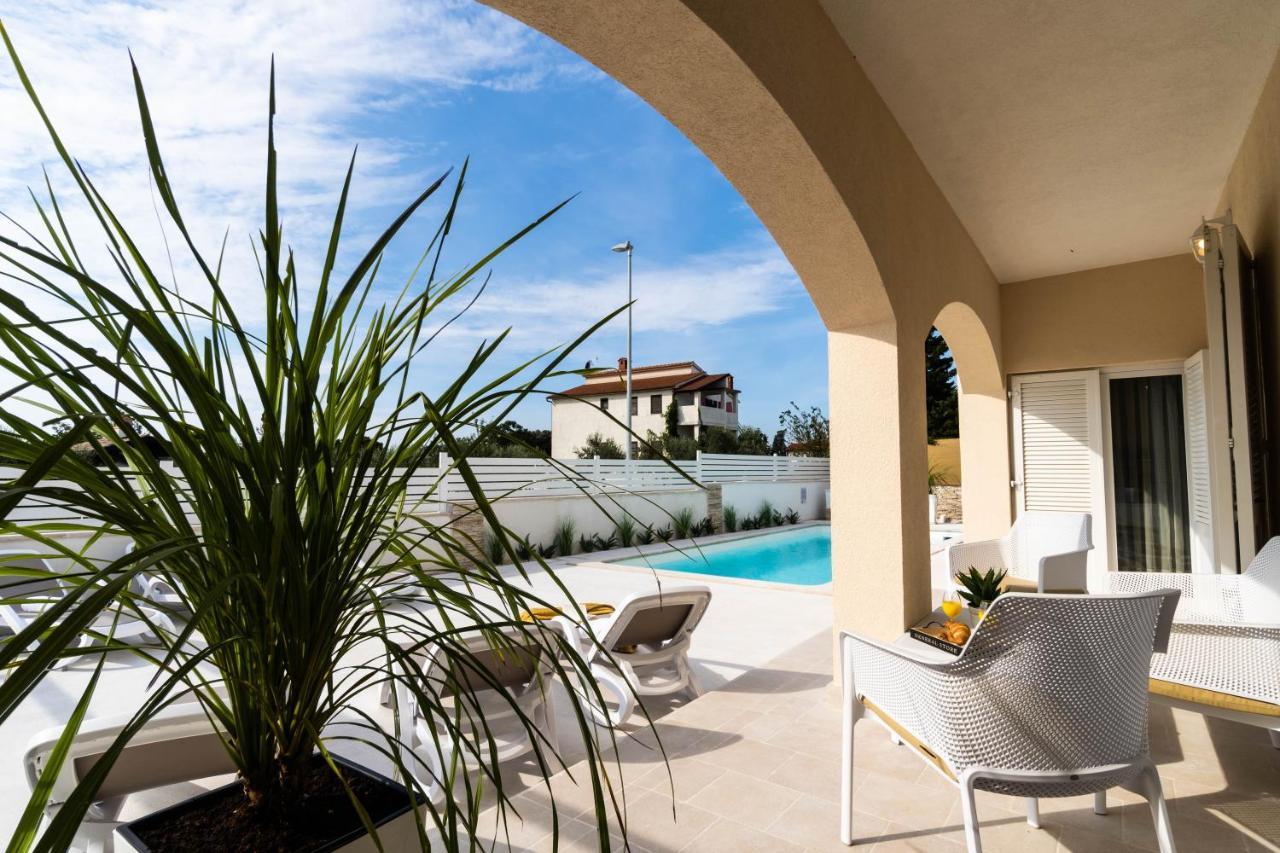 PUY Villa Ostone מראה חיצוני תמונה