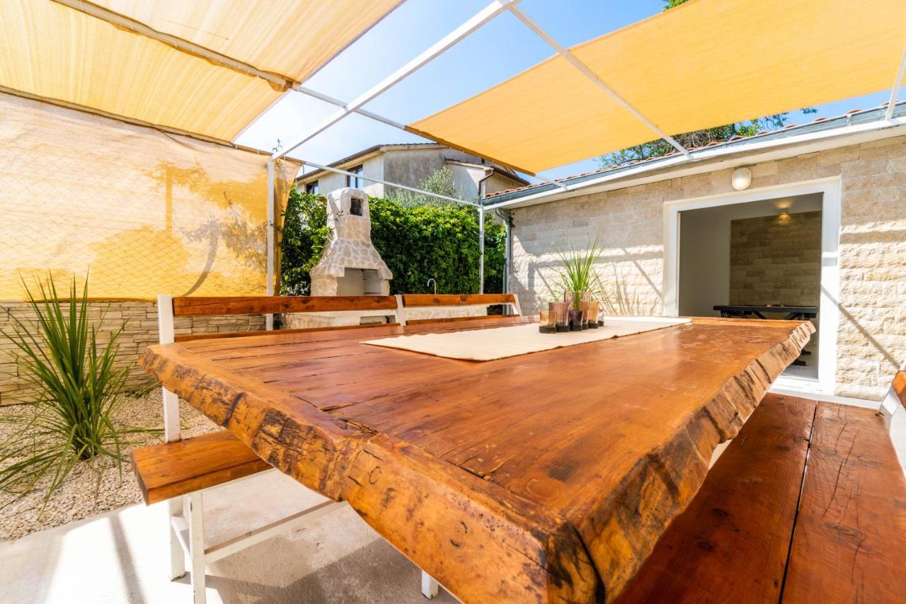 PUY Villa Ostone מראה חיצוני תמונה